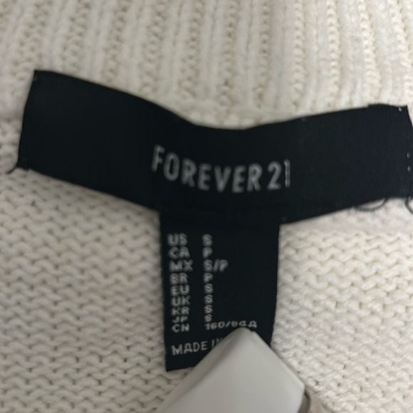 White knit sweater - Picture 4 of 4